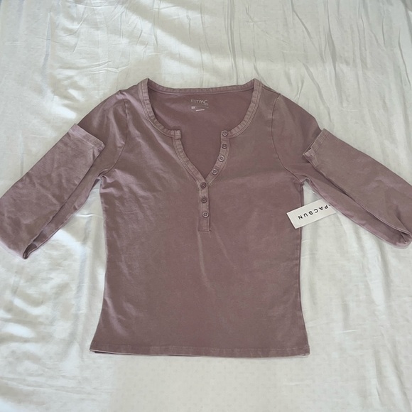 NWT Size XS Pacsun purple washed Henley Top NEVER WORN - Picture 2 of 8